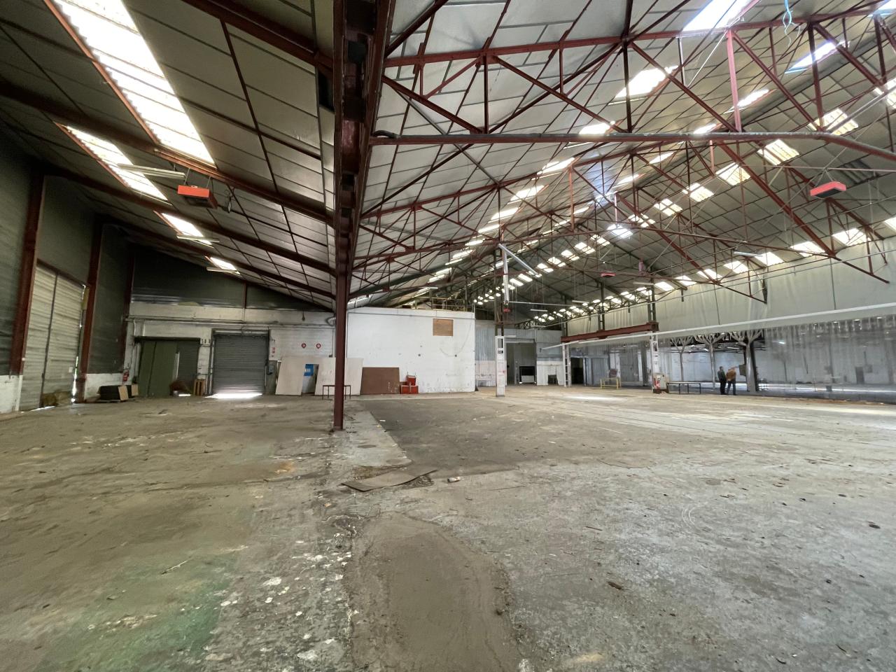 Local d'activité Thiverval-Grignon 9414m² Vente local d'activité Thiverval-Grignon Yvelines OVACT2532599 4